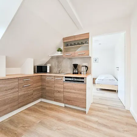 Tolstov - Monteurwohnungen - 3 Schlafzimmer - Kueche - Balkon - Waschmaschine - 25 Min Zur Messe Dus * Heiligenhaus