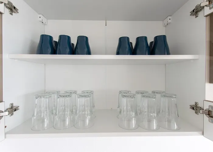 Tolstov - Monteurwohnungen - 3 Schlafzimmer - Kueche - Balkon - Waschmaschine - 25 Min Zur Messe Dus * Heiligenhaus