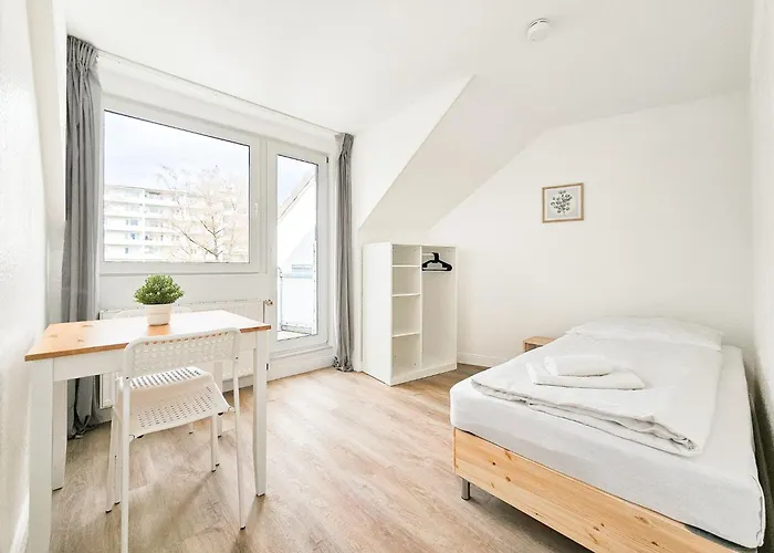 Tolstov - Monteurwohnungen - 3 Schlafzimmer - Kueche - Balkon - Waschmaschine - 25 Min Zur Messe Dus Appartement Heiligenhaus